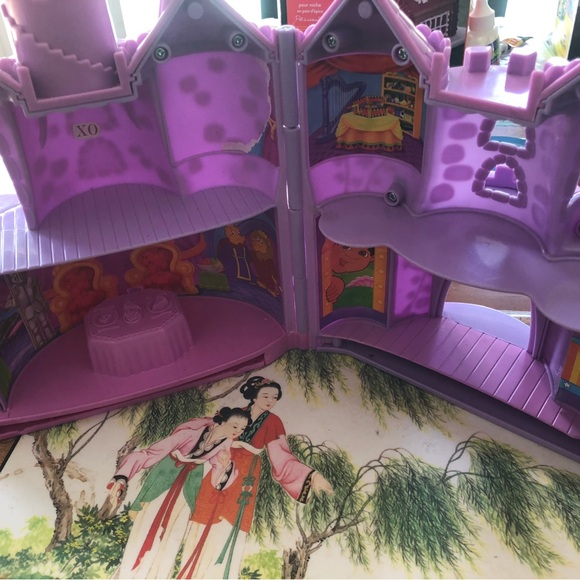 Mattel castle - Picture 2 of 3